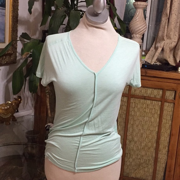 Vince Tops - Vince blouse size xxs